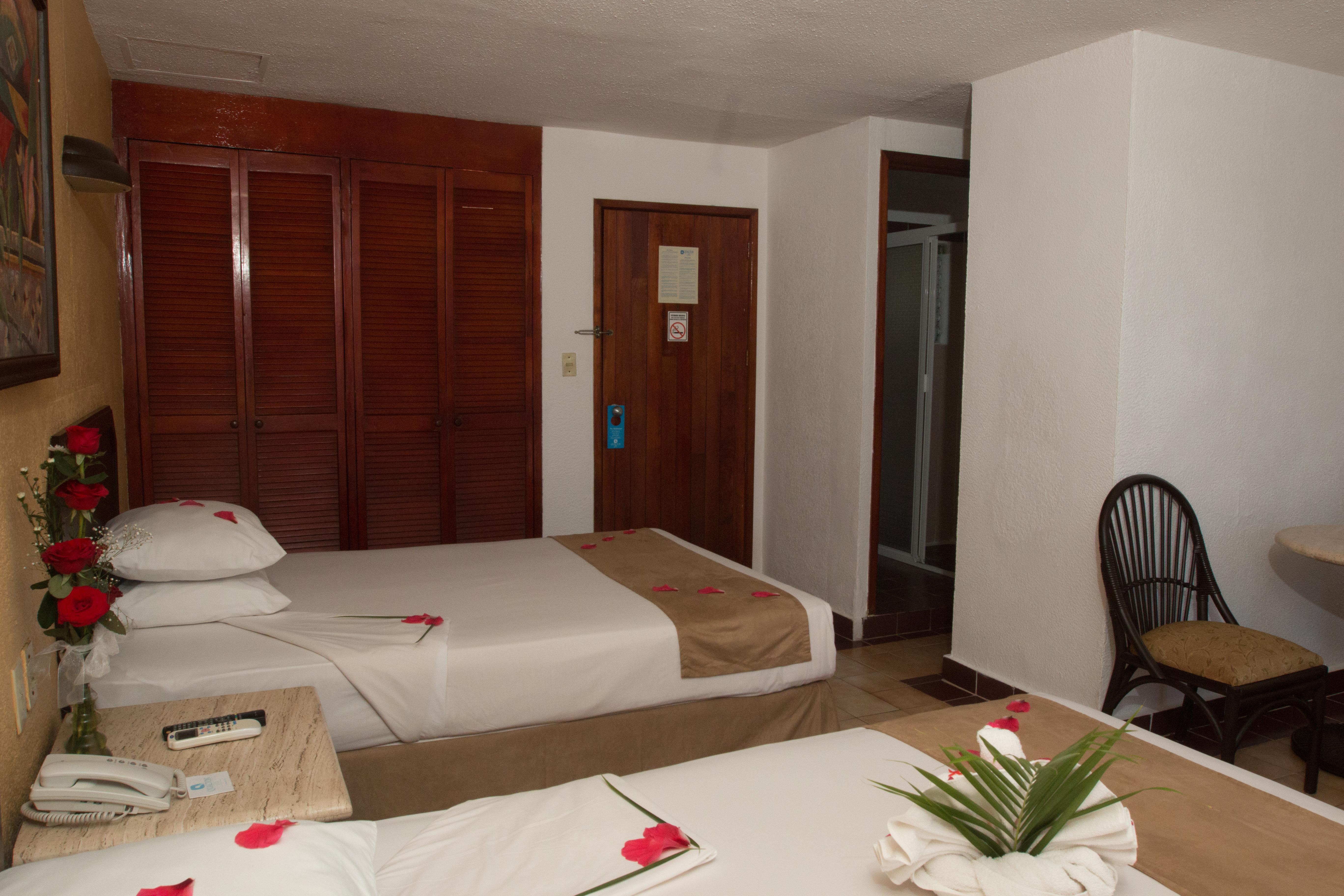 Qualton Club Ixtapa All Inclusive Экстерьер фото