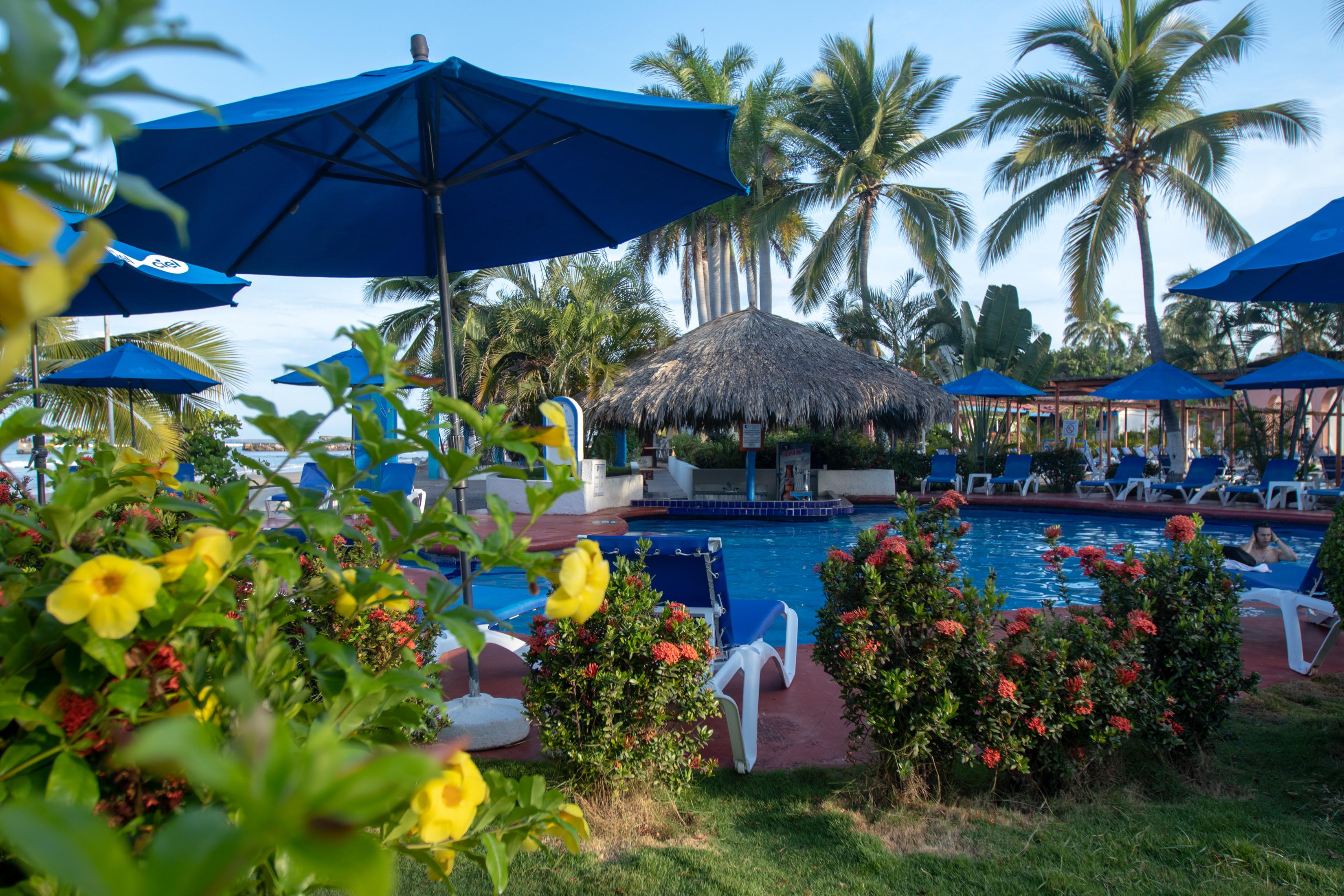 Qualton Club Ixtapa All Inclusive Экстерьер фото