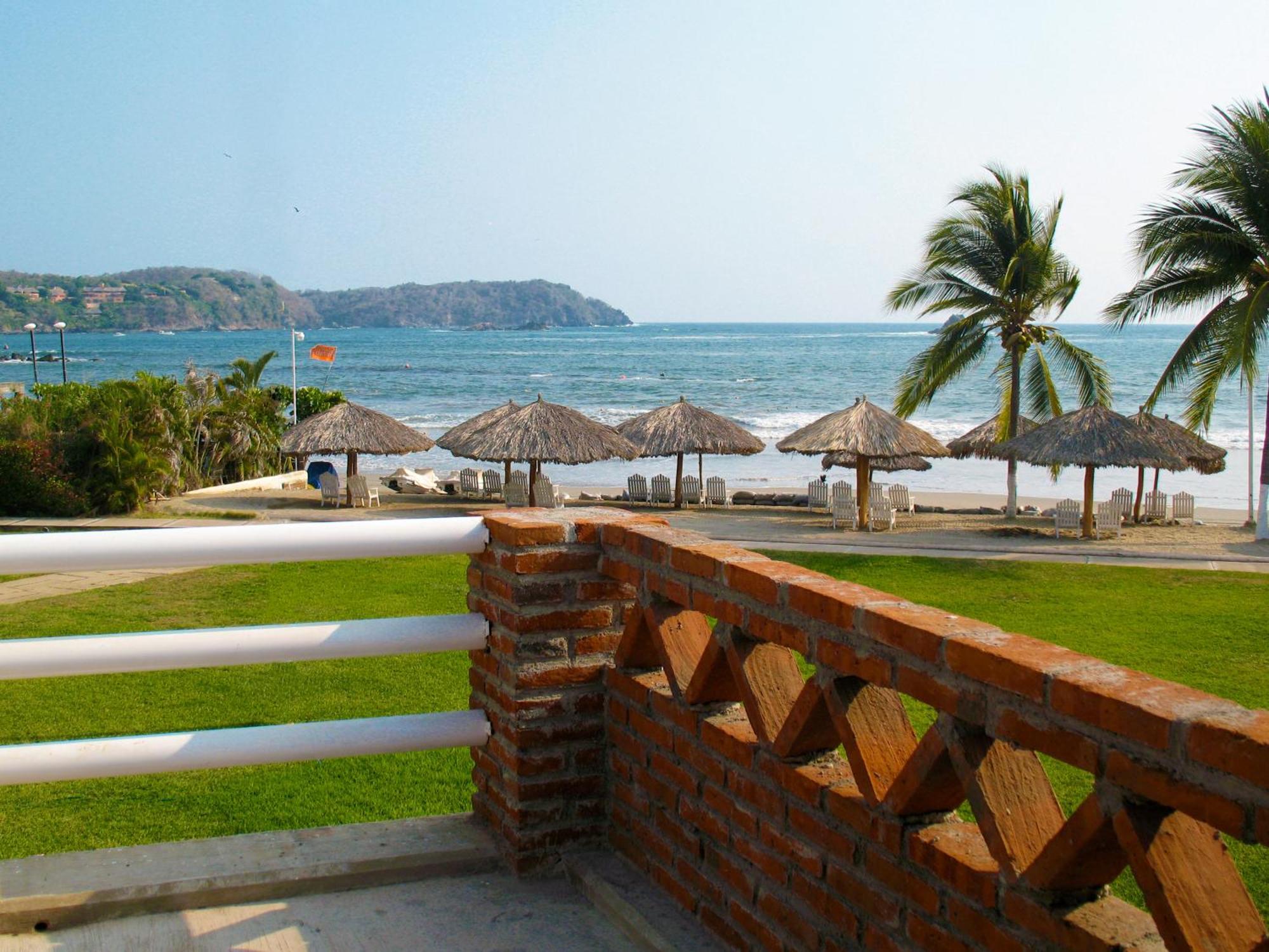 Qualton Club Ixtapa All Inclusive Экстерьер фото