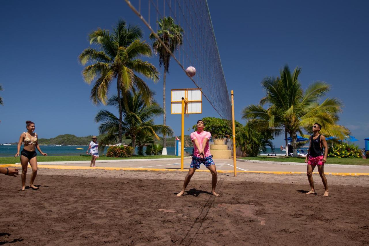 Qualton Club Ixtapa All Inclusive Экстерьер фото